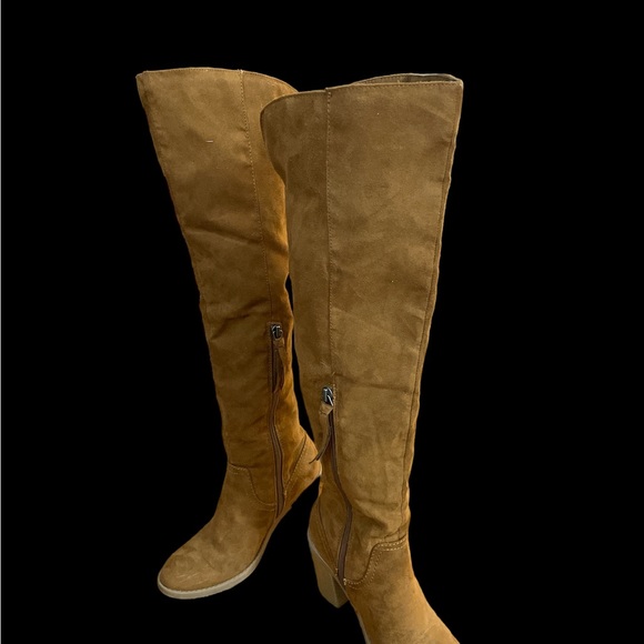 Camel brown tan over the knee tall suede boots sz 6 great for fall & winter - Picture 4 of 7